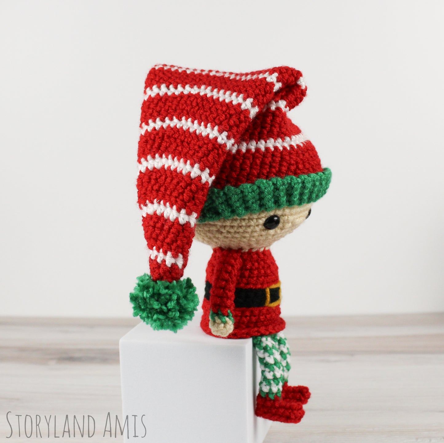 Crochet PATTERN Jingle the Elf Amigurumi