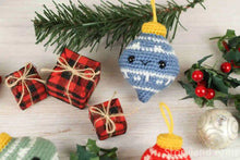 Amigurumi PATTERN: Vintage Christmas Ball Ornament Crochet Tutorial