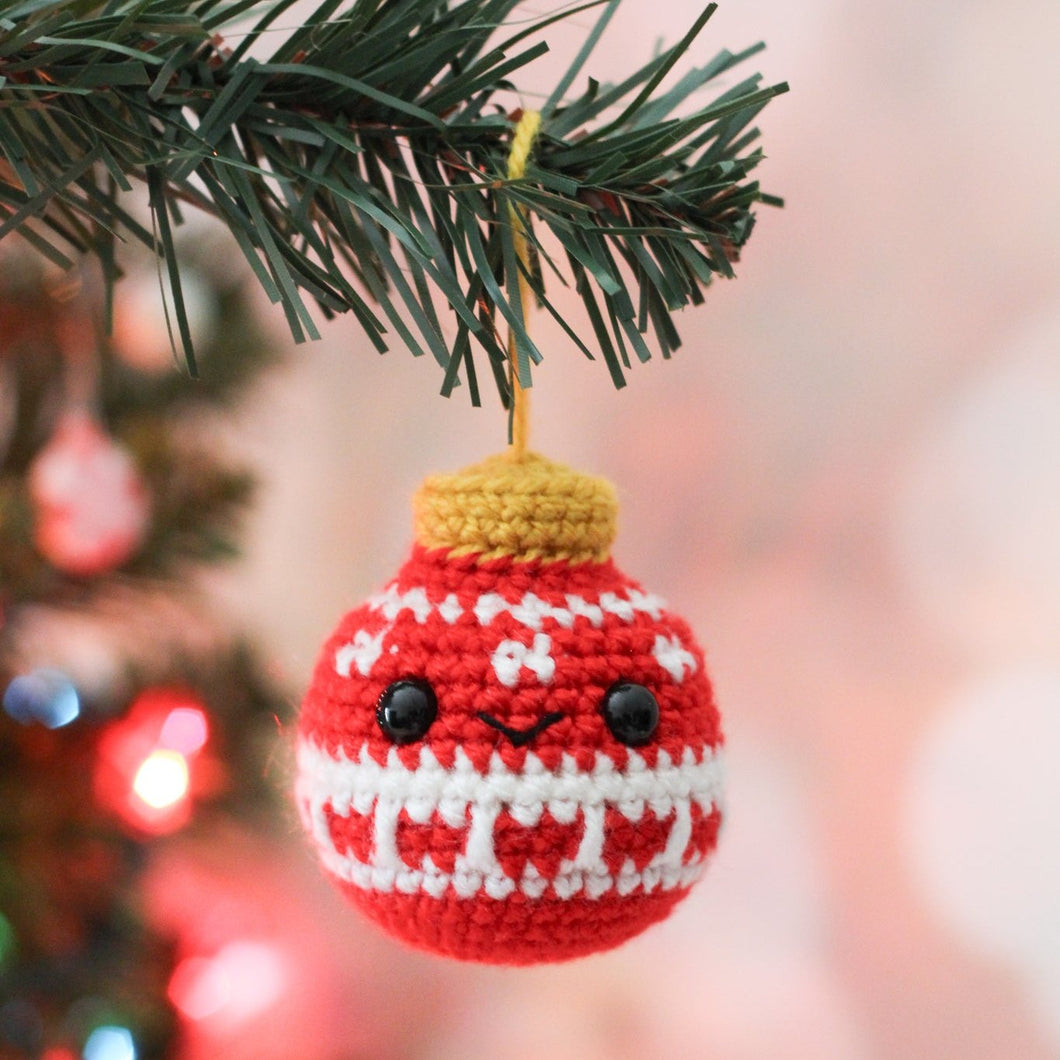 Amigurumi PATTERN: Vintage Christmas Ball Ornament Crochet Tutorial