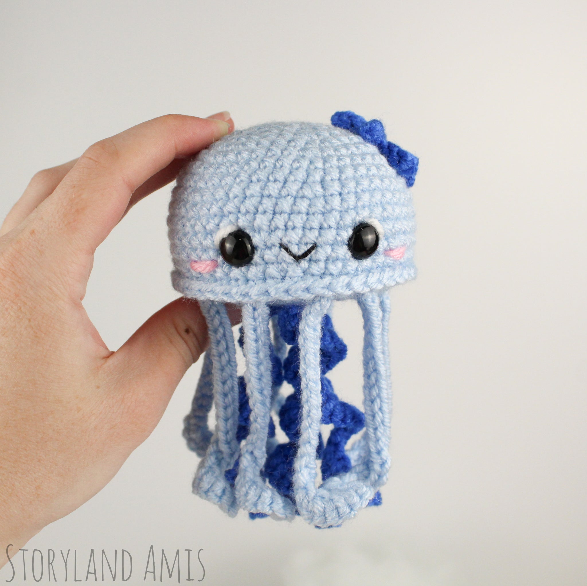 Amigurumi Kit - Mochi the Jellyfish – Storyland Amis