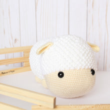 PATTERN Lyla the Cuddle-Sized Lamb Amigurumi