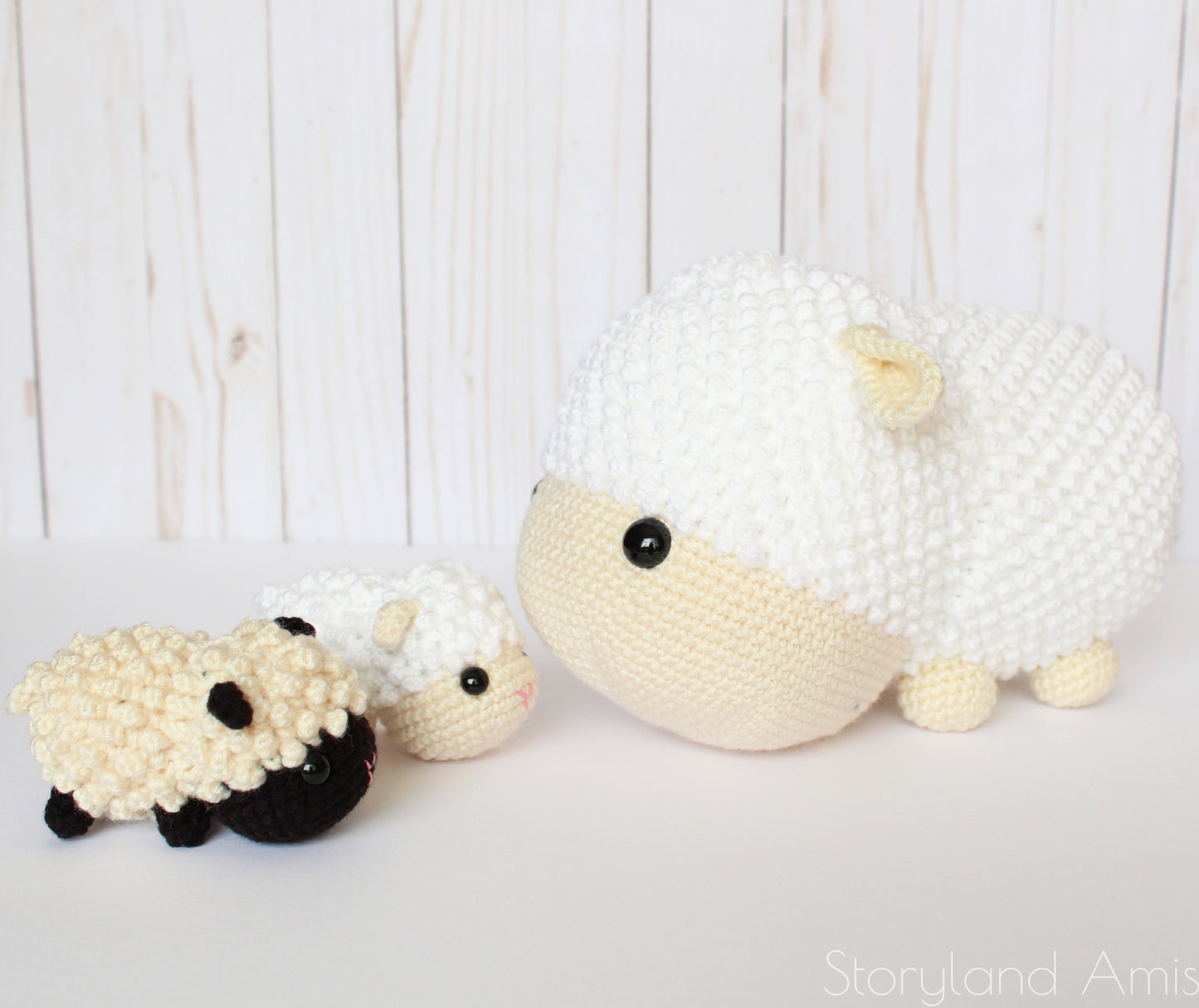 PATTERN Lyla the Cuddle-Sized Lamb Amigurumi