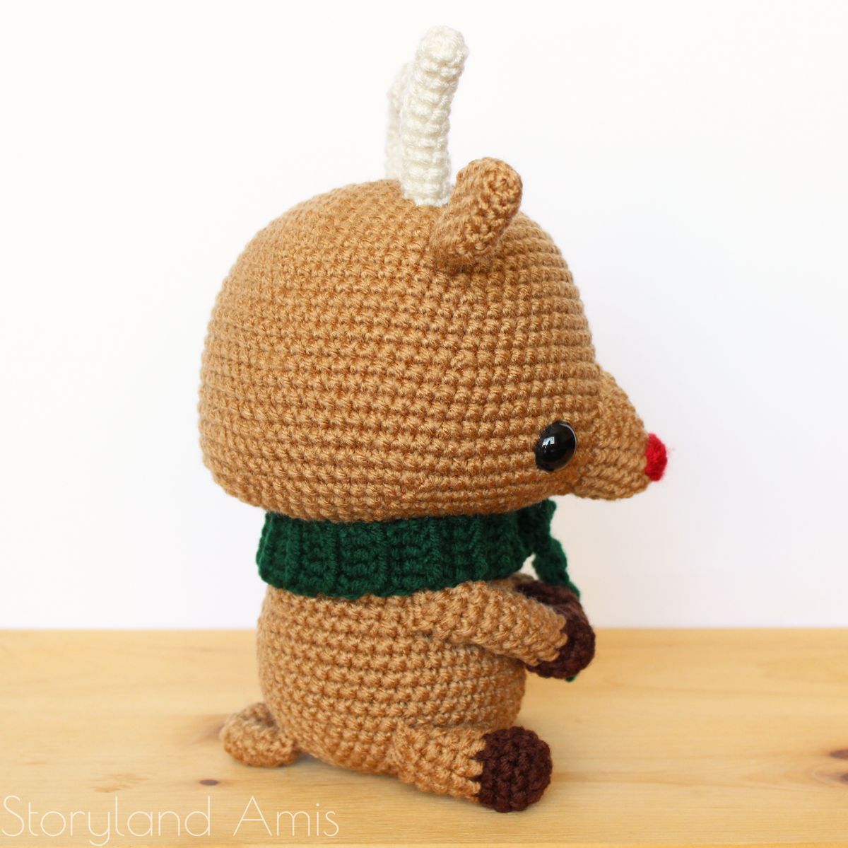 PATTERN Donovan the Cuddle-Sized Reindeer Amigurumi