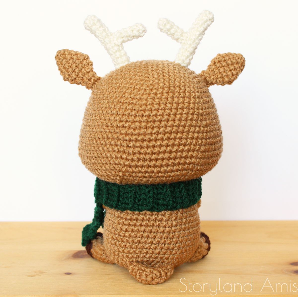 PATTERN Donovan the Cuddle-Sized Reindeer Amigurumi