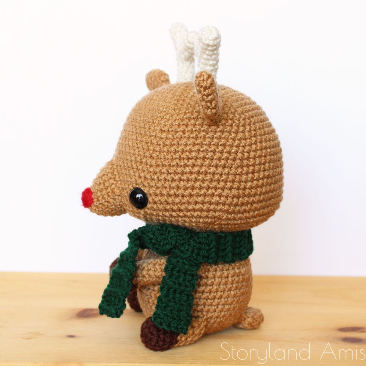 PATTERN Donovan the Cuddle-Sized Reindeer Amigurumi