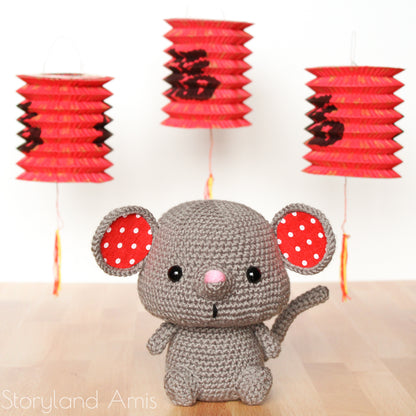 PATTERN Cuddle-Sized Reggie the Rat (Mouse) Amigurumi
