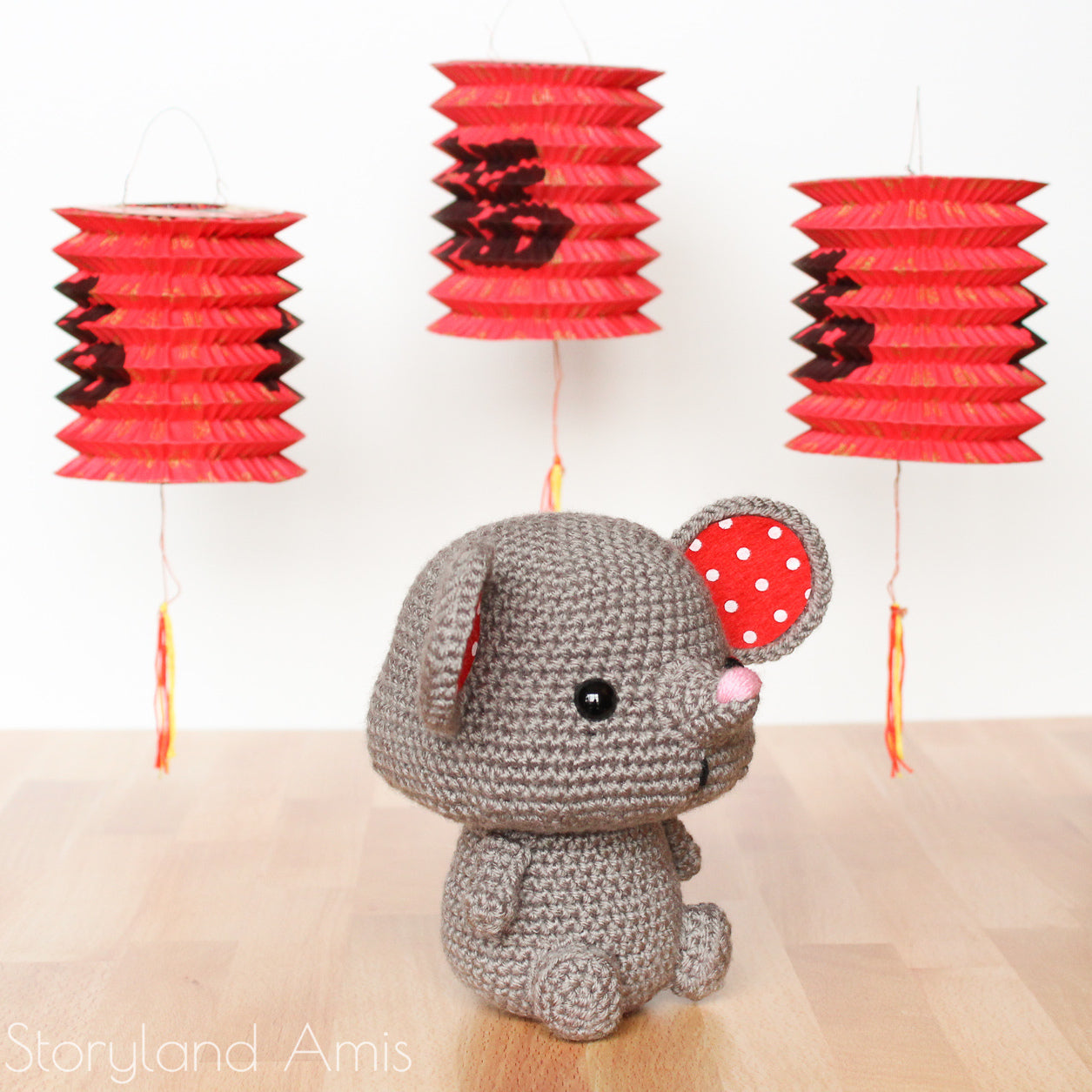 PATTERN Cuddle-Sized Reggie the Rat (Mouse) Amigurumi