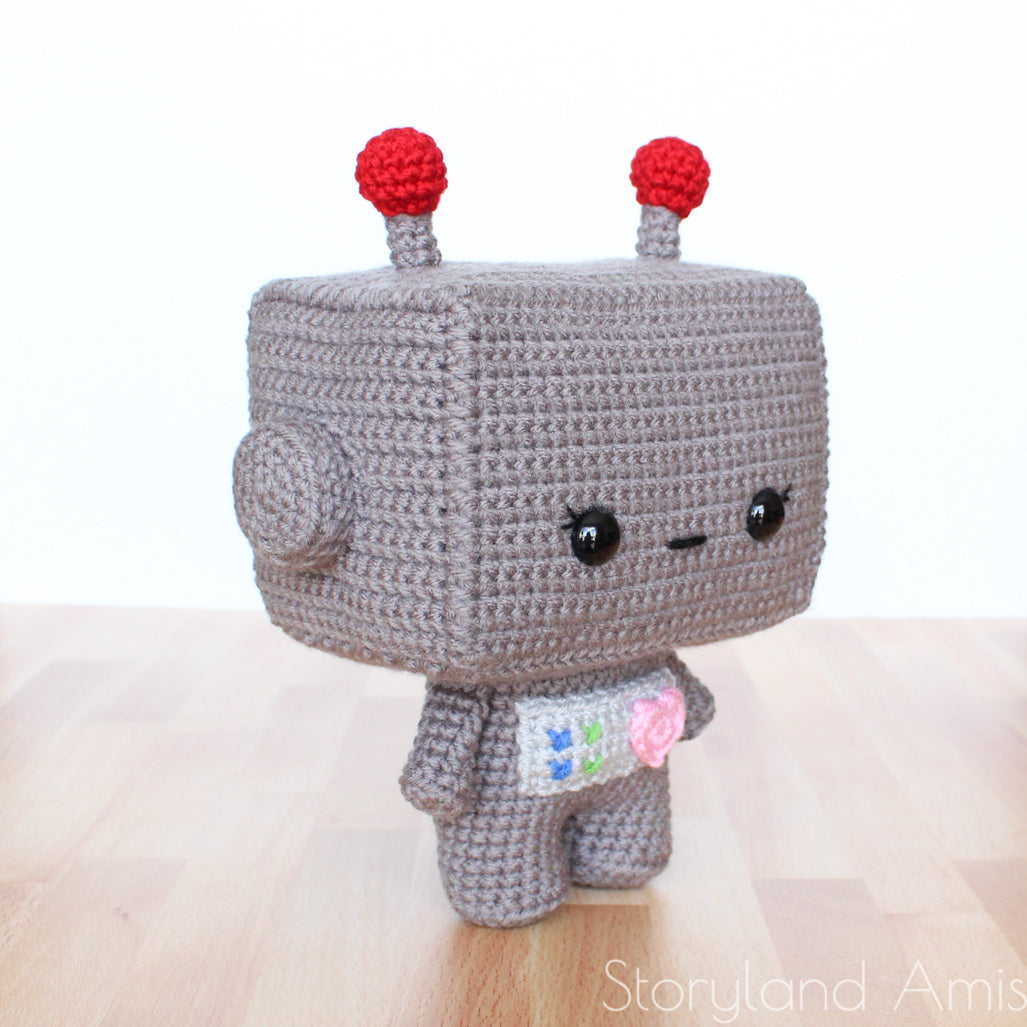 PATTERN Cuddle-Sized Beep and Boop the Robot Twins Amigurumi