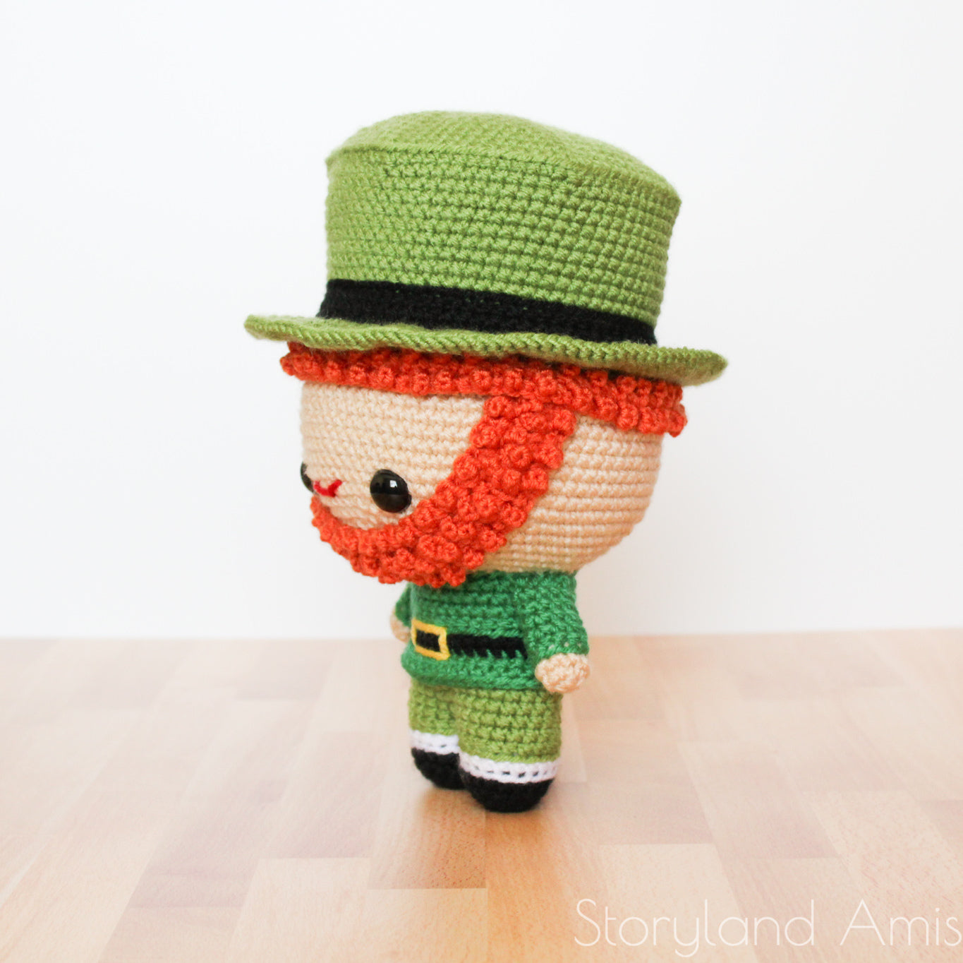 PATTERN Cuddle-Sized Sean the Leprechaun Amigurumi