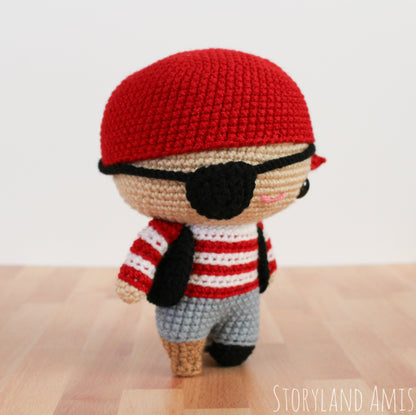 PATTERN Pete the Pirate Amigurumi