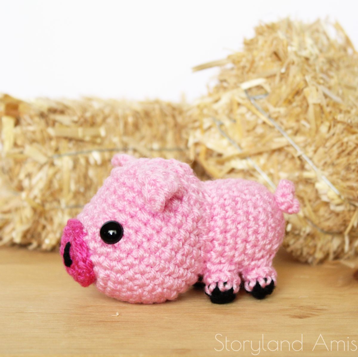 PATTERN Billy the Baby Pig Amigurumi