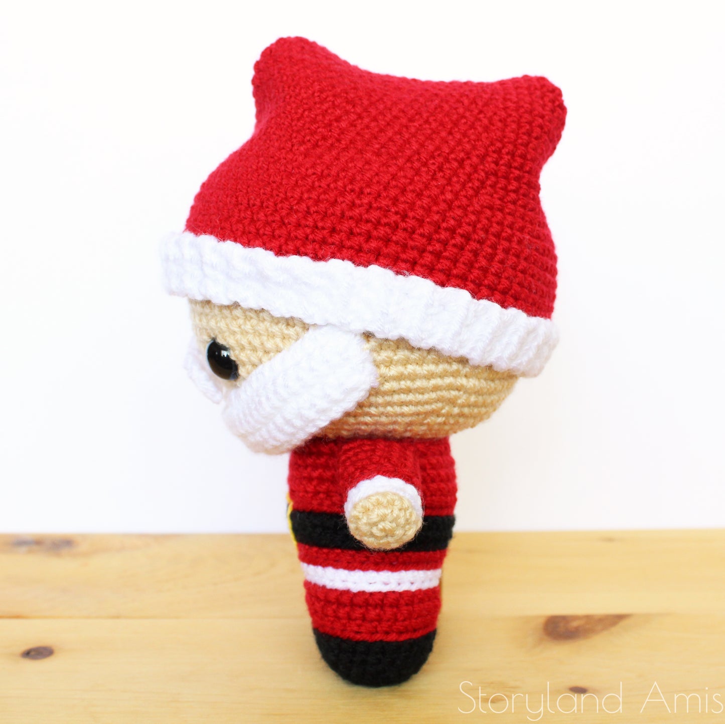 PATTERN Cuddle-Sized Santa Claus Amigurumi