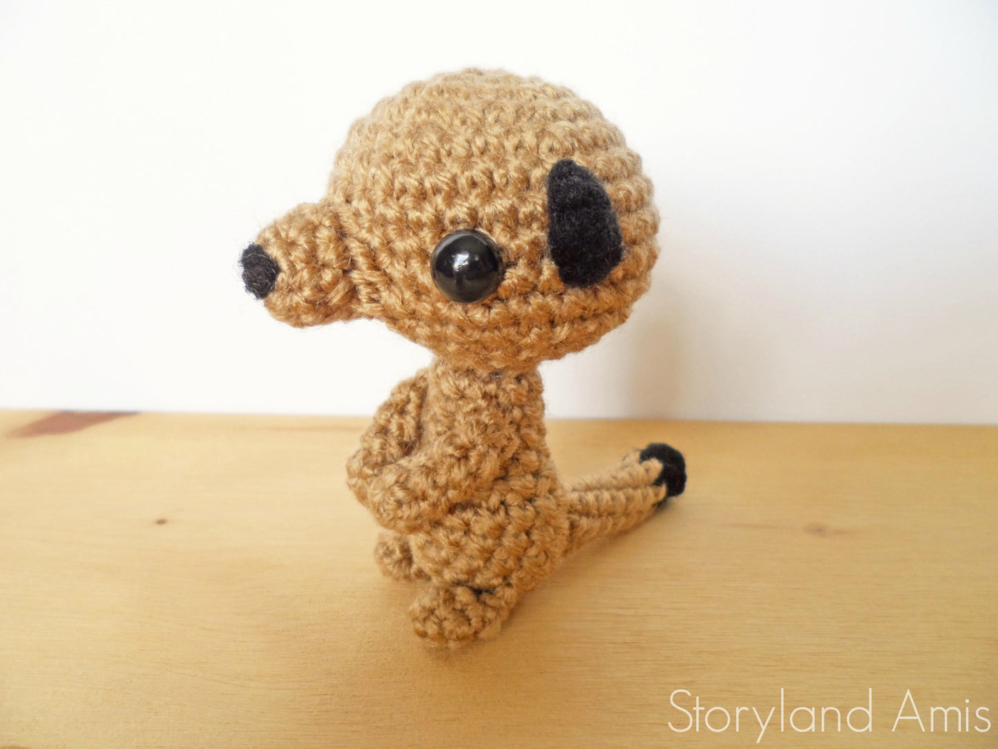 PATTERN Moe the Little Meerkat Amigurumi